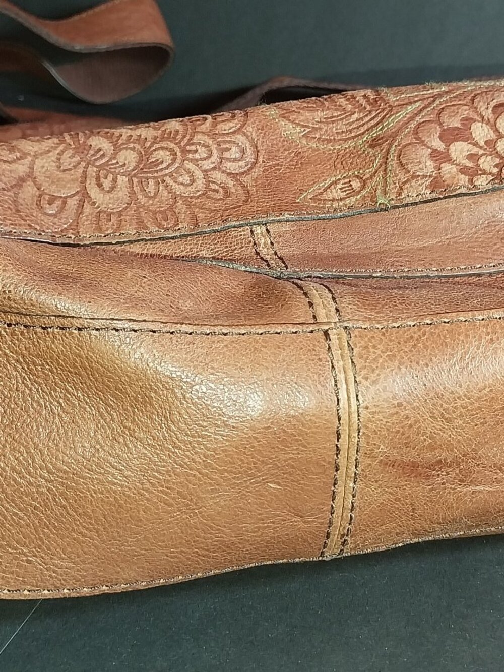Fossil Handbag - Picture 14 of 14